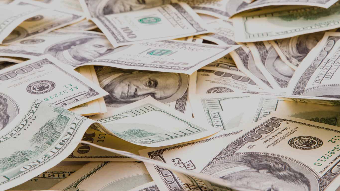 Preço do Dólar: Por que a moeda está cara?